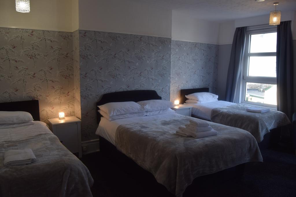Bed and Breakfast The Blenheim Dawlish Esterno foto