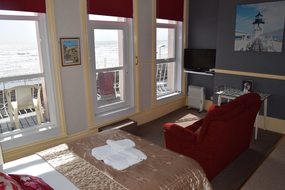 Bed and Breakfast The Blenheim Dawlish Esterno foto