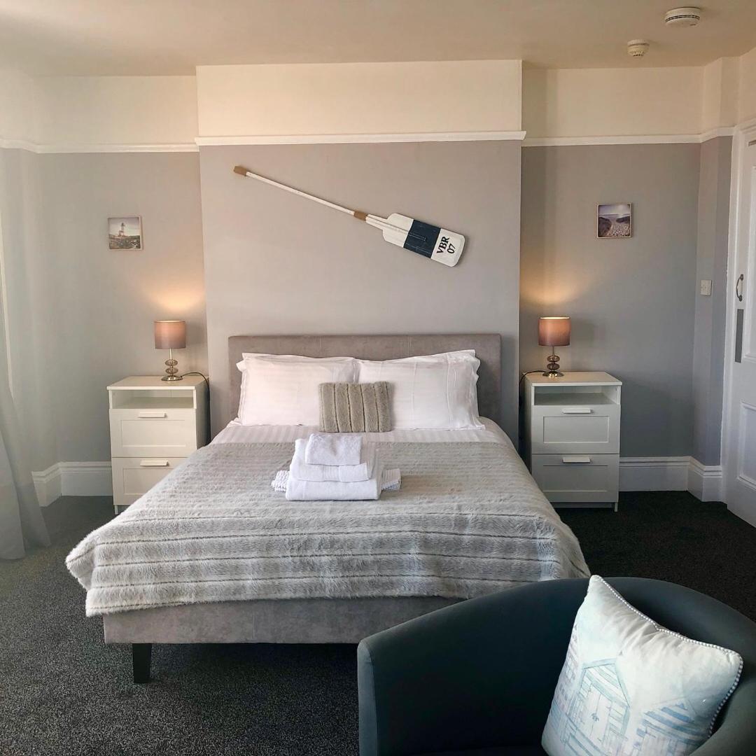 Bed and Breakfast The Blenheim Dawlish Esterno foto